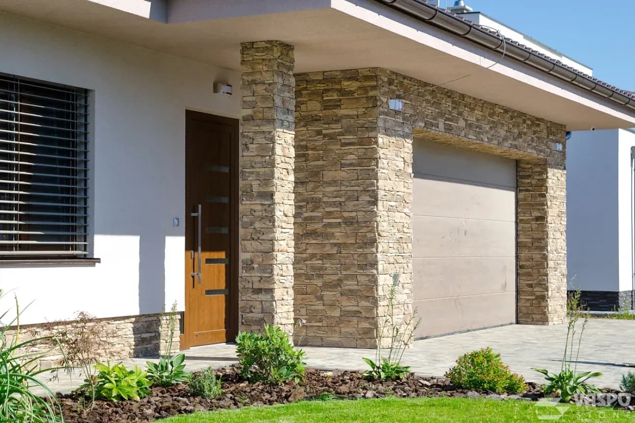 Odolný obklad na fasádu aj do interiéru - Skala zvrásnená