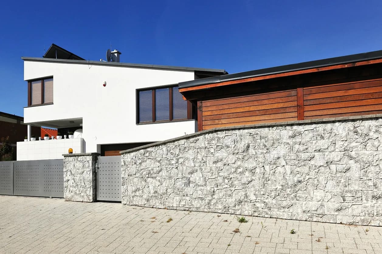 Travertín KLASIK zvetraný - krajovka